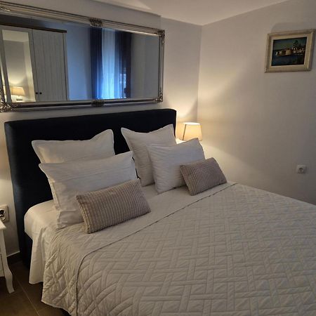Apartments Duje สปลิท ภายนอก รูปภาพ
